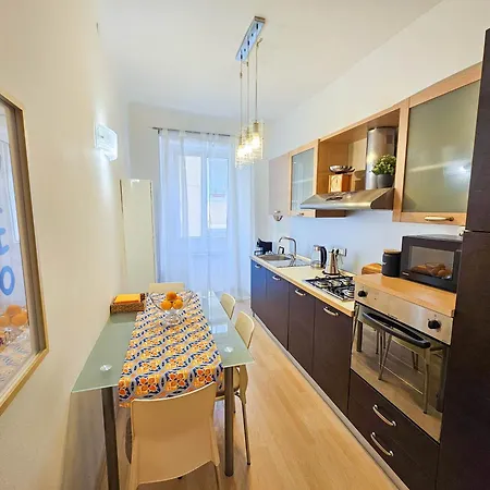 Appartement Orange Please - Triëst